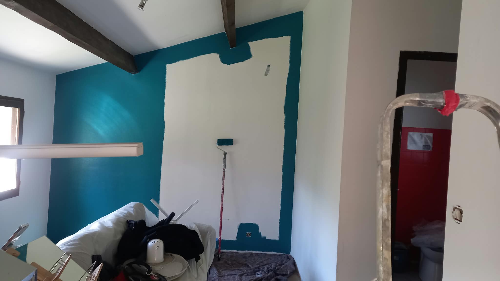 Peinture intérieure d'un bureau
